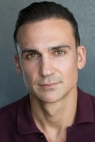 Ảnh diễn viên Henry Lloyd-Hughes